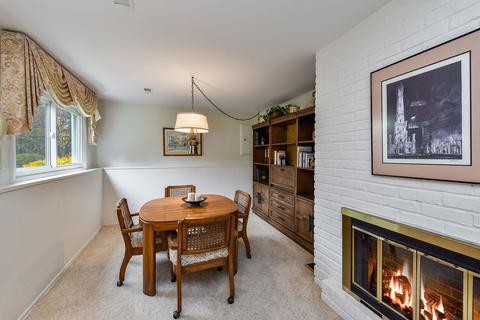1928 Nottingham Ln, Wheaton, IL 60189 photo 13