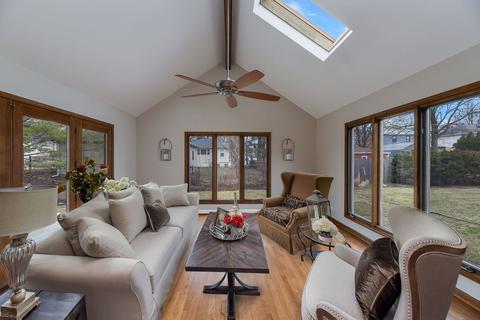 713 Webster Ave, Wheaton, IL 60187 photo 7