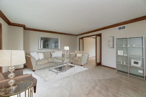 713 Webster Ave, Wheaton, IL 60187 photo 8