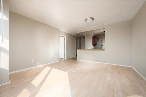 30 E Huron St #2503, Chicago, IL 60611 photo 7