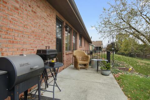 1005 Laesch Ave, Bloomington, IL 61704 photo 31