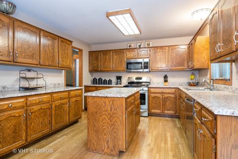 13156 Paula Ct, Plainfield, IL 60585 photo 7