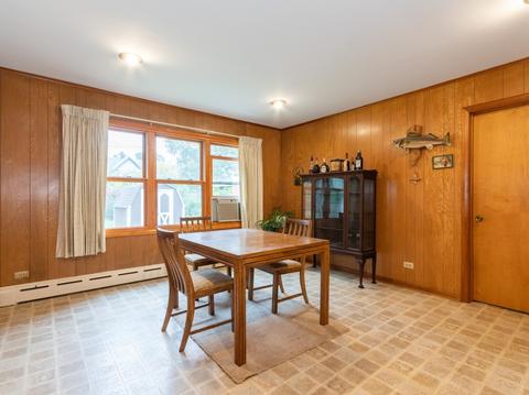 325 Hamilton Ave, Elgin, IL 60123 photo 8