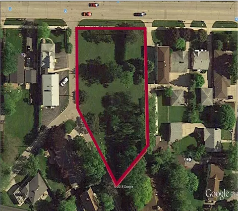 105 Prairie Ave, Highwood, IL 60040