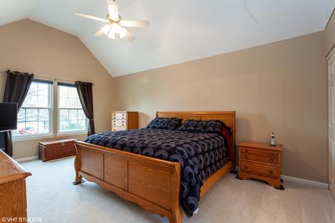 79 Forestview Ln, Aurora, IL 60502 photo 12