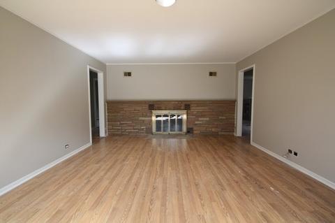1520 E Forest Ave, Des Plaines, IL 60018 photo 4