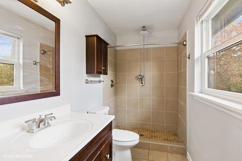 4711 W Ashley Dr, Mchenry, IL 60050 photo 9