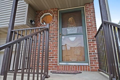 1222 Beacon Hill Ct, Normal, IL 61761 photo 2