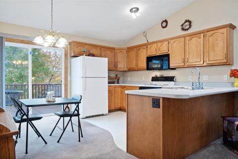 1222 Beacon Hill Ct, Normal, IL 61761 photo 6