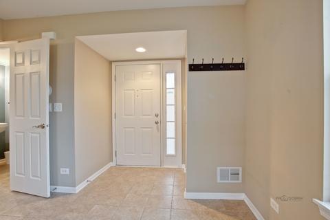 1198 Cape Cod Ln, Pingree Grove, IL 60140 photo 3