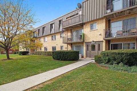 582 Fairway View Dr #1F, Wheeling, IL 60090 photo 1