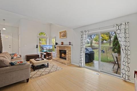 3076 Anton Cir, Aurora, IL 60504 photo 5