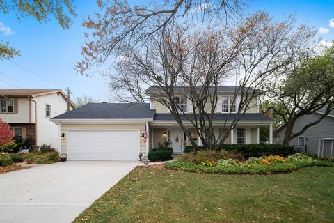 823 Brookside Dr, Bartlett, IL 60103 photo 1