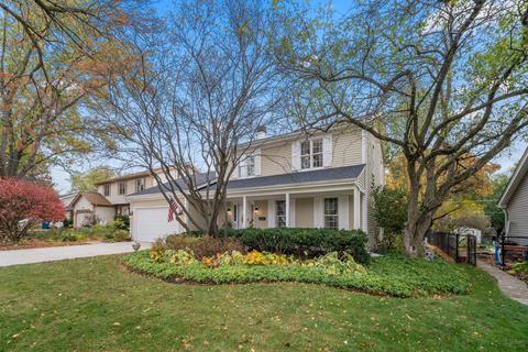 823 Brookside Dr, Bartlett, IL 60103 photo 2