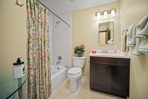 823 Brookside Dr, Bartlett, IL 60103 photo 25