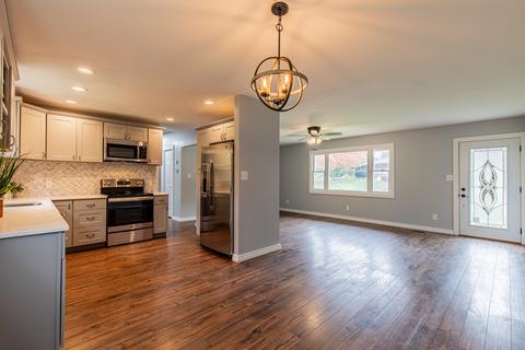 104 Wolf St, Walnut, IL 61376 photo 14