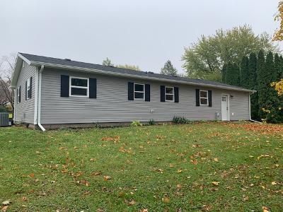 104 Wolf St, Walnut, IL 61376 photo 36