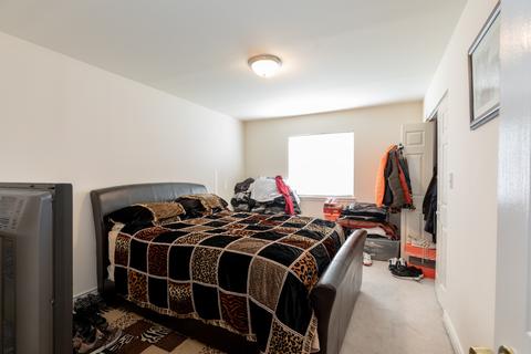 2601 E Hammond Ave, Burnham, IL 60633 photo 9