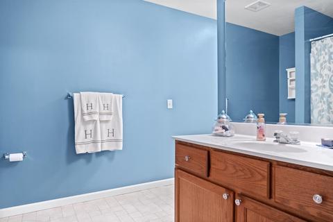 910 Perry Ln, Normal, IL 61761 photo 25