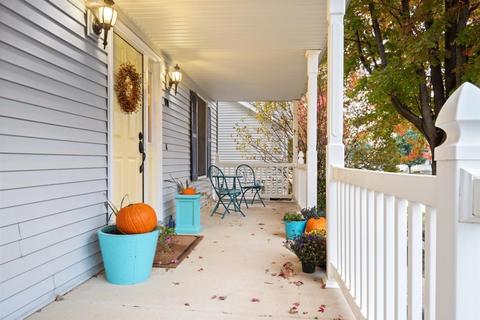 910 Perry Ln, Normal, IL 61761 photo 8