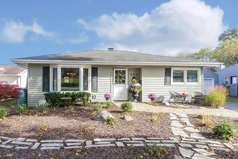 255 N Oak Ave, Bartlett, IL 60103 photo 1