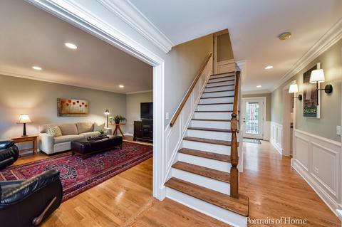 26 W384 Durfee Rd, Wheaton, IL 60189 photo 2