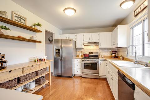 287 Hill Ave, Bartlett, IL 60103 photo 9