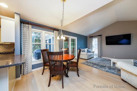 4355 Lombardy Ln, Hoffman Estates, IL 60192 photo 5