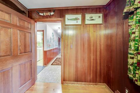 730 Victor Rd, Aurora, IL 60504 photo 9