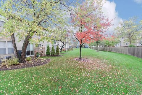 984 Ridgefield Ln, Wheeling, IL 60090 photo 25