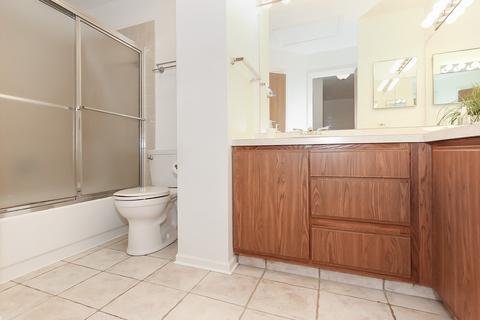 984 Ridgefield Ln, Wheeling, IL 60090 photo 20