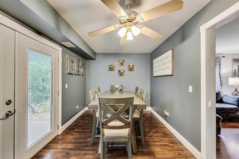 61 Pine Cir, Cary, IL 60013 photo 8