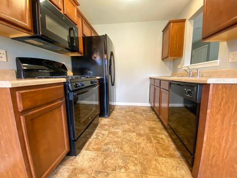 3519 Silverado Trl, Normal, IL 61761 photo 12