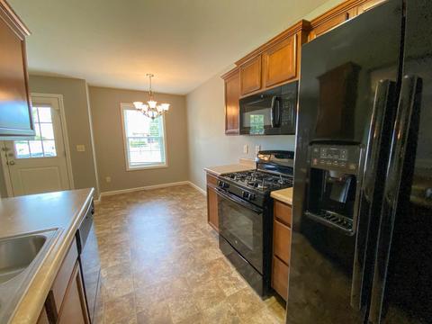 3519 Silverado Trl, Normal, IL 61761 photo 13