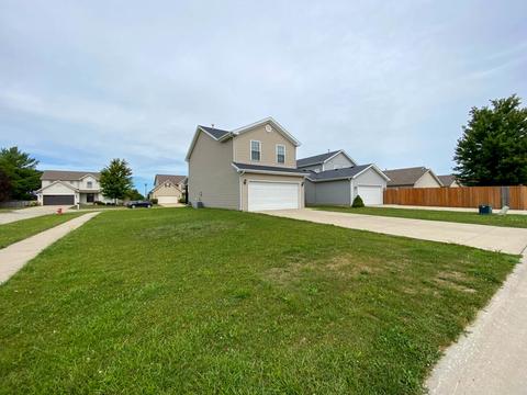 3519 Silverado Trl, Normal, IL 61761 photo 2