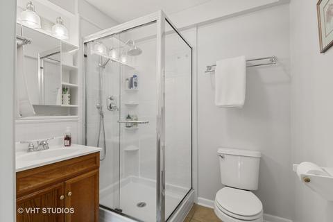 590 Olive St, Hoffman Estates, IL 60169 photo 15