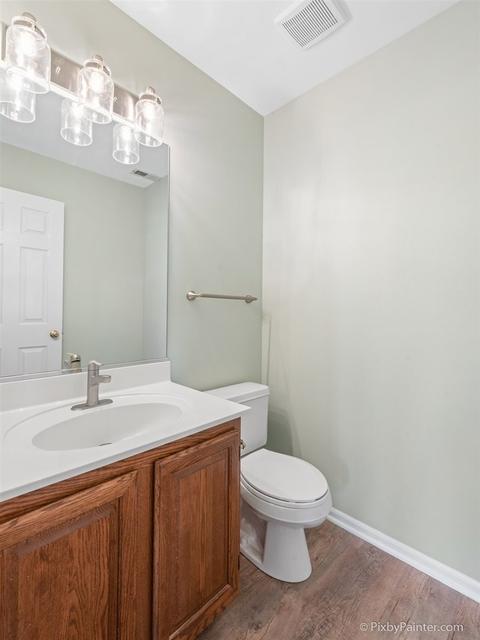 580 Brighton Ct, Elgin, IL 60123 photo 18