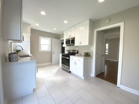 564 S Cannon Ave, Kankakee, IL 60901 photo 8