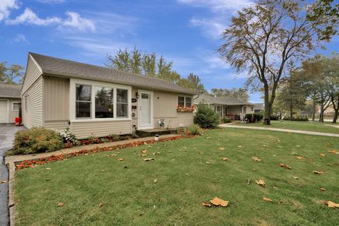 3506 Kingfisher Ln, Rolling Meadows, IL 60008 photo 1