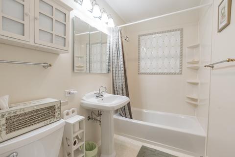 3506 Kingfisher Ln, Rolling Meadows, IL 60008 photo 11