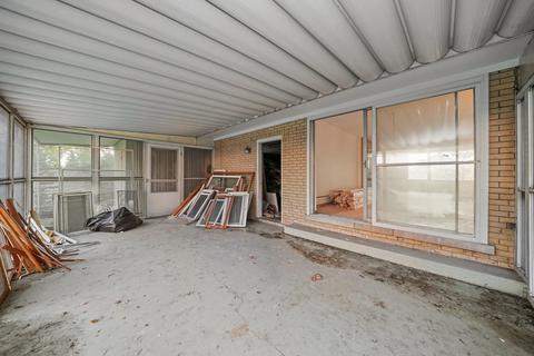 7895 Circle Dr, Burr Ridge, IL 60527 photo 8