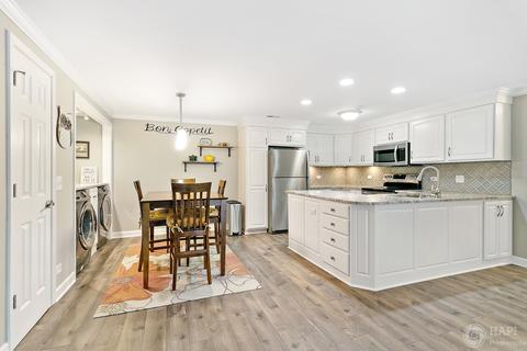 7204 Burning Tree Dr, Mchenry, IL 60050 photo 28