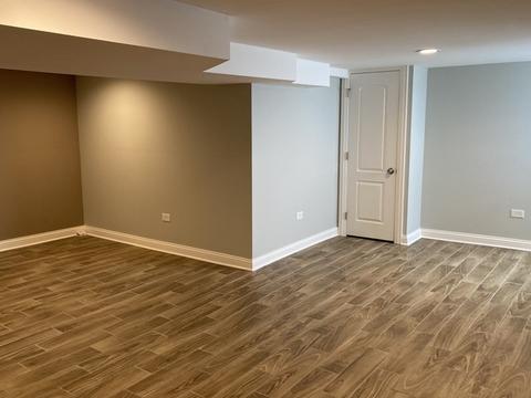 8126 S Champlain Ave, Chicago, IL 60619 photo 21