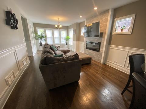 8126 S Champlain Ave, Chicago, IL 60619 photo 3