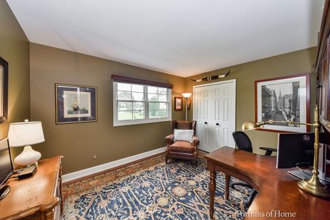 1718 Dickinson Dr, Wheaton, IL 60189 photo 14