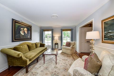 1718 Dickinson Dr, Wheaton, IL 60189 photo 8