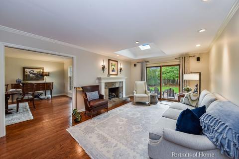 1718 Dickinson Dr, Wheaton, IL 60189 photo 9