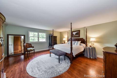 1718 Dickinson Dr, Wheaton, IL 60189 photo 12