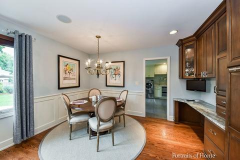 1718 Dickinson Dr, Wheaton, IL 60189 photo 6