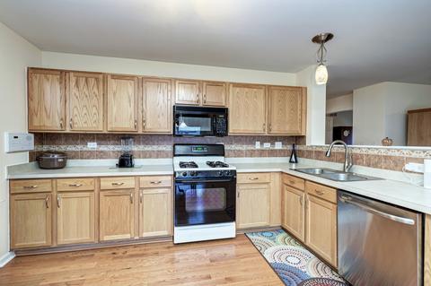 2902 Discovery Dr, Plainfield, IL 60586 photo 17